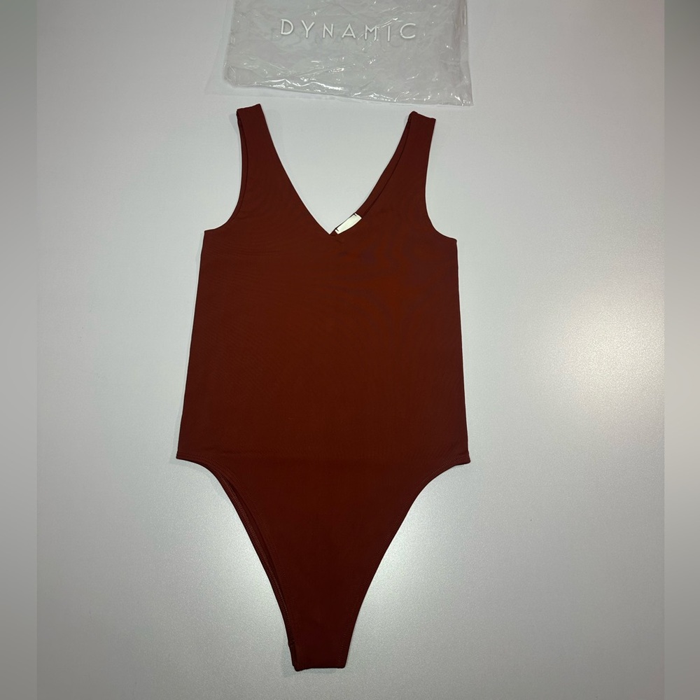 V-neck body suit one size fits XS-L double lined NEW